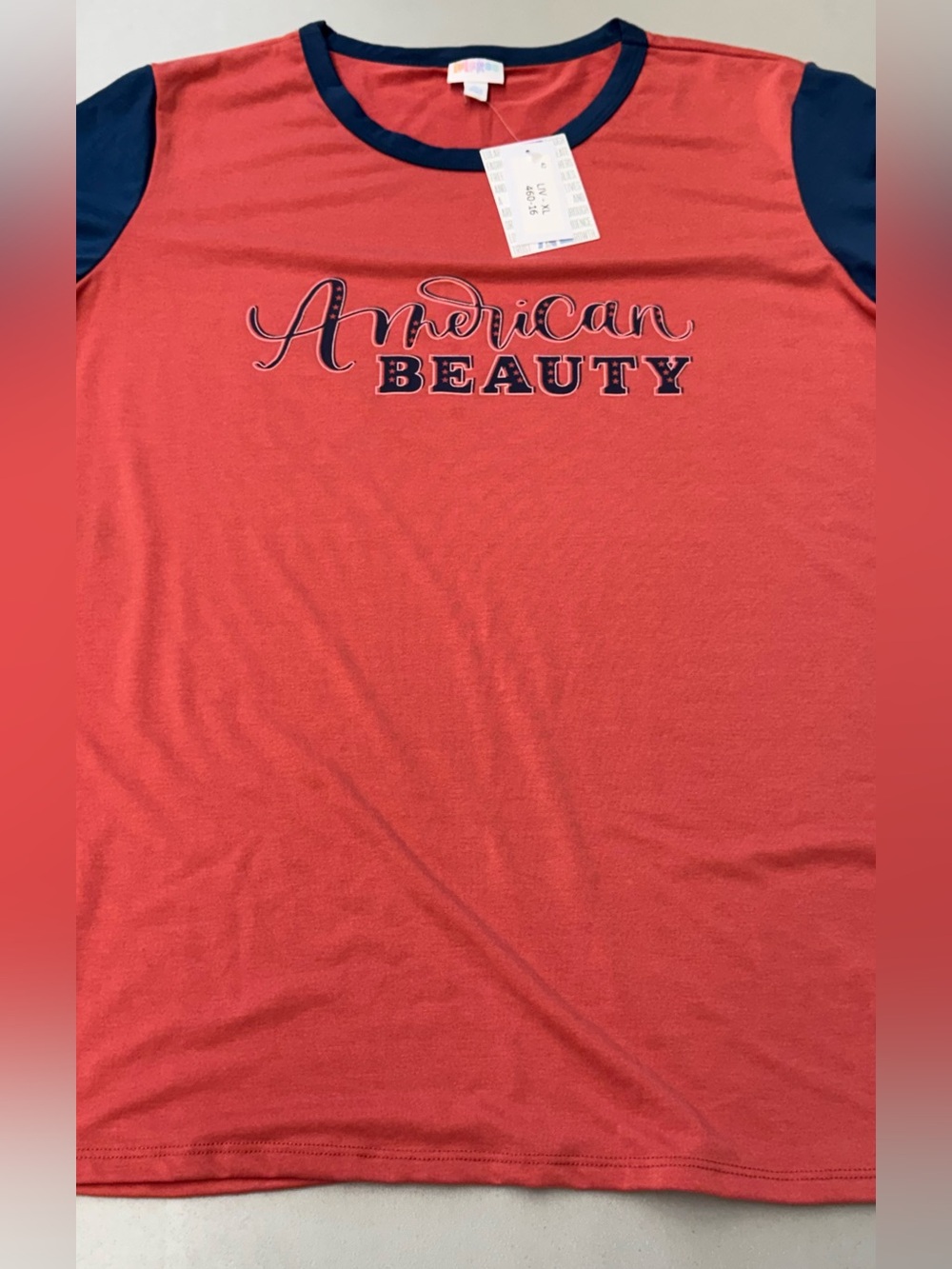 LuLaRoe American Beauty Liv Tee Short Sleeve Top Shirt